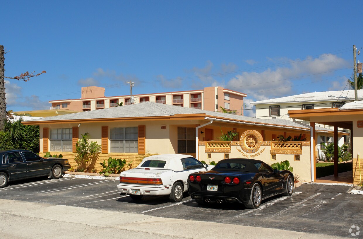 Four Winds Apartments 4516 N Ocean Dr Lauderdale By The Sea, FL