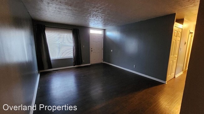 Building Photo - 3 br, 1 bath House - 23345 Comstock Rd