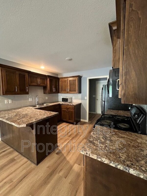 Foto del edificio - 6323 NE 44th St