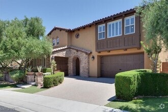 Building Photo - 74 Contrada Fiore Dr