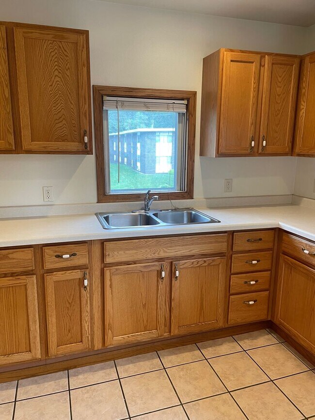 Foto del edificio - 1214 S Dewey St