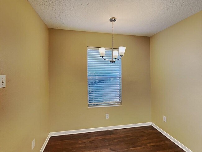 Foto del edificio - 2114 Oakwell Ln