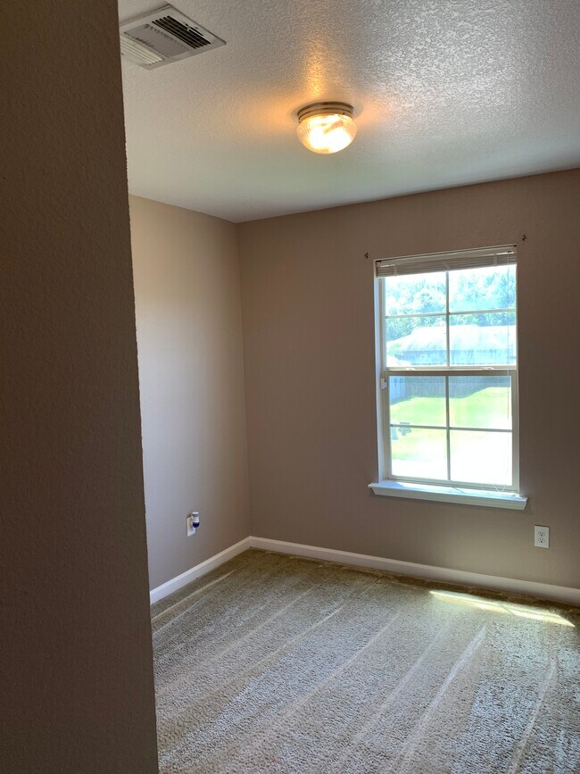 Foto del edificio - 39090 Prairie North Dr