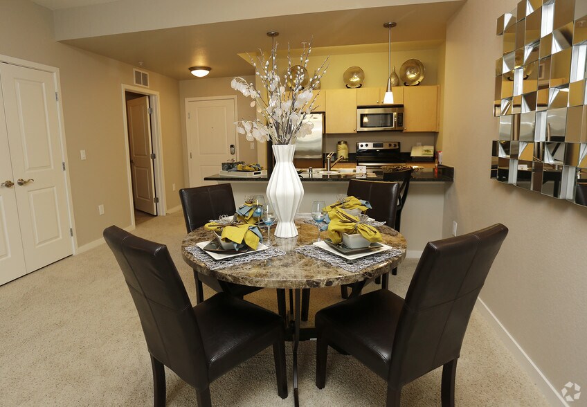 The Portola At Southglenn Als Centennial Co Apartments Com