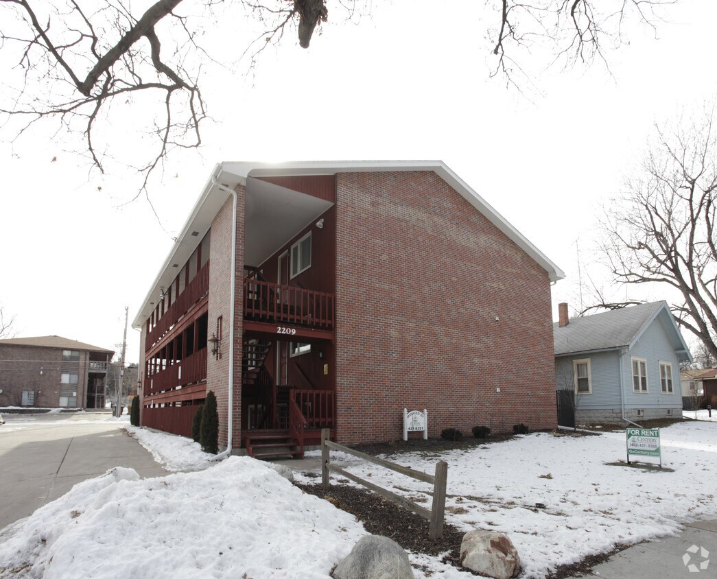 Primary Photo - 2209 D Street