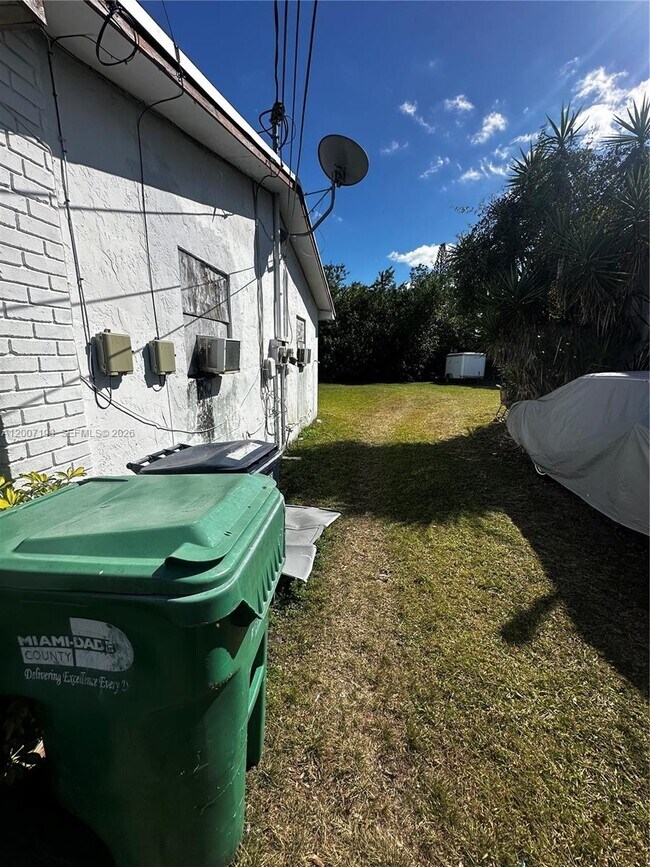 Foto del edificio - 10452 SW 177th St