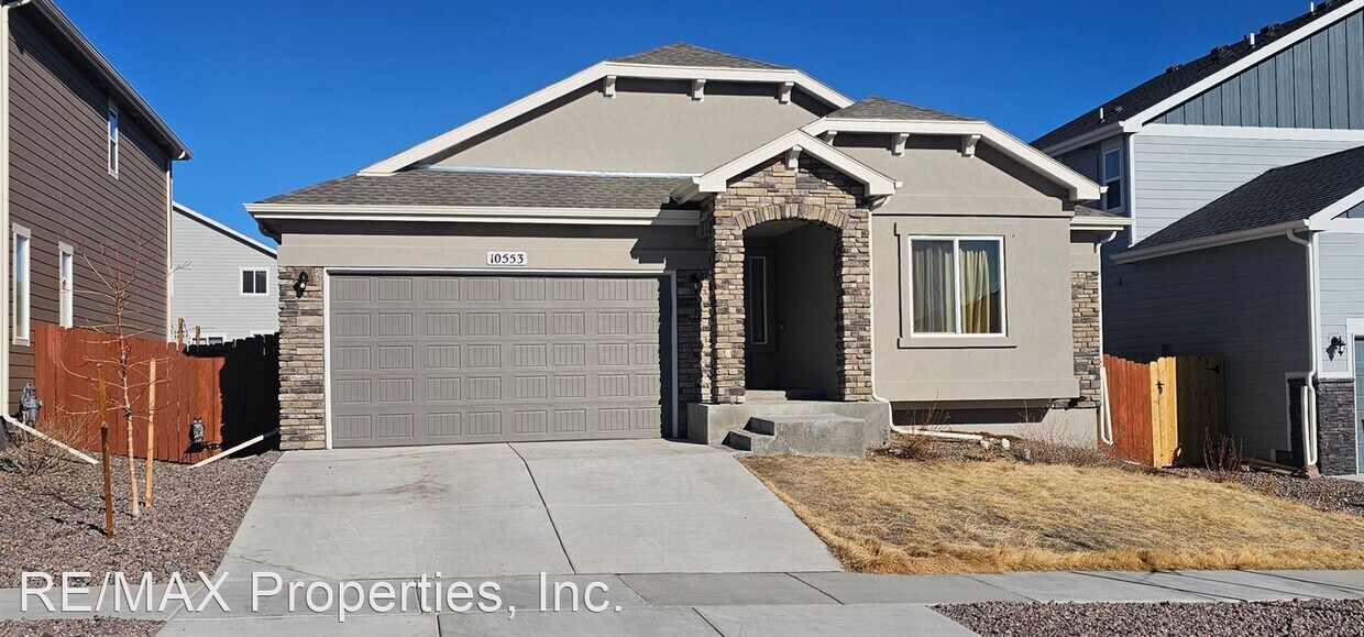 Primary Photo - 5 br, 3 bath House - 10553 Summer Ridge Dr