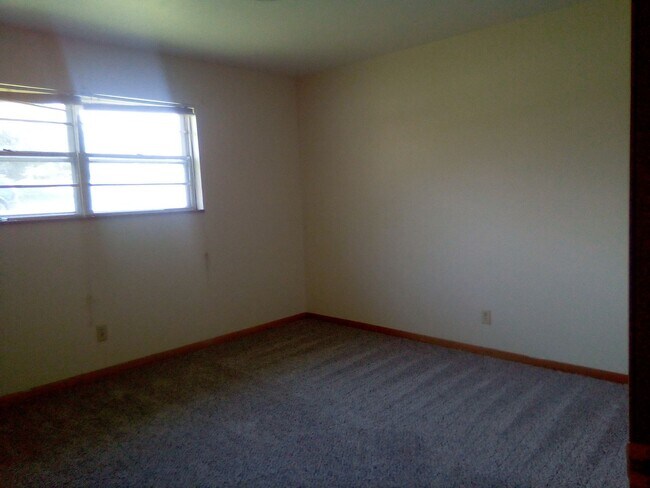 Foto del edificio - Knoxville 37918 - Beautiful 3 bedroom, 1.5 bath, brick rancher - Call Sharon Arnwine (865) 313-7215