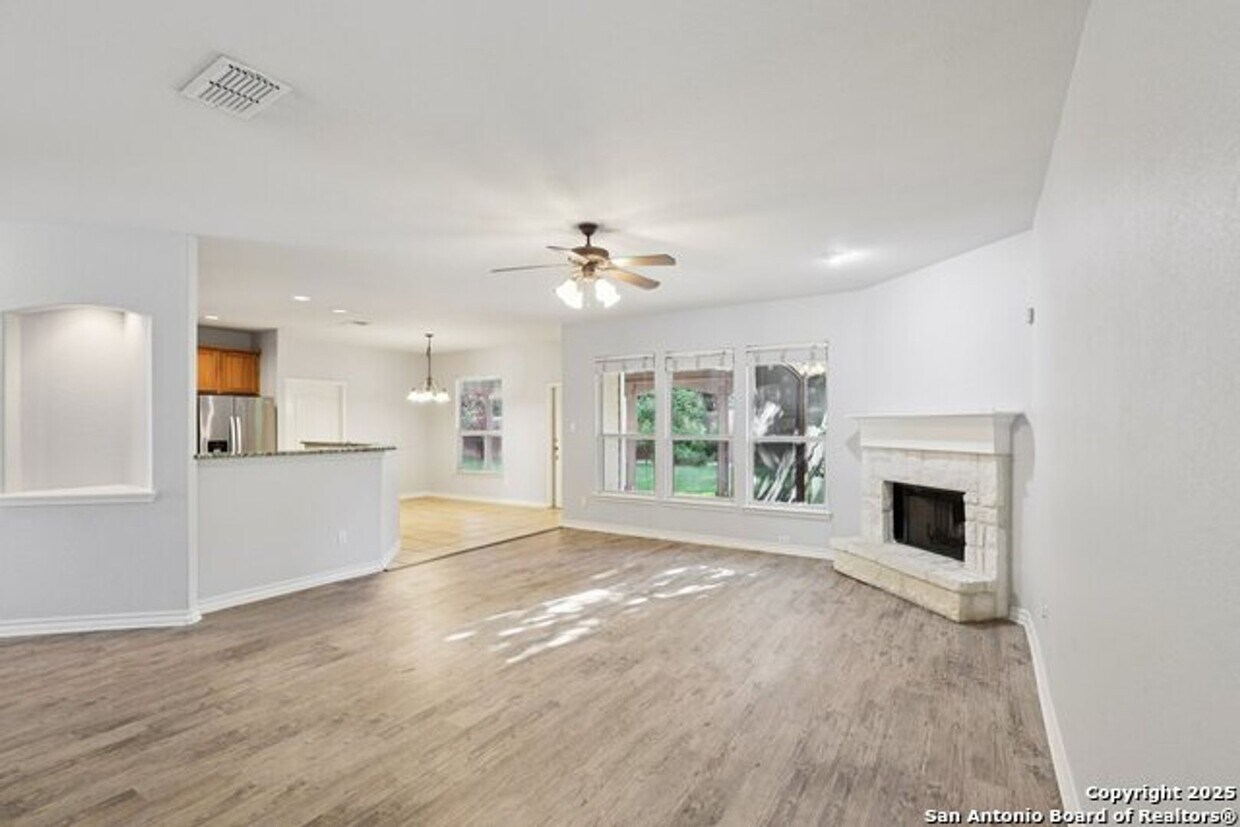 Primary Photo - Welcome to your dream home-a stunning 4-be...