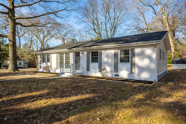 Building Photo - 31568 Old Ocean City Rd