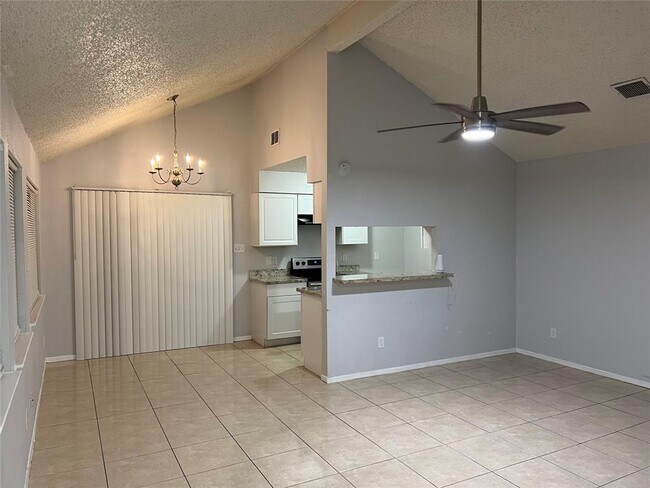 Building Photo - 3127 Forestbrook Dr
