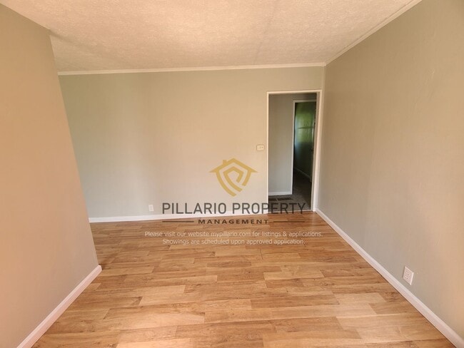 Building Photo - $500 OFF MOVE-IN SPECIAL!!! 3 Bedroom near...