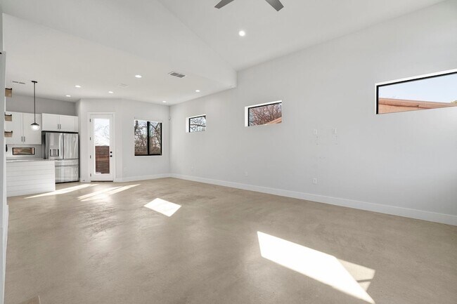 Foto del edificio - 1405 Perez St