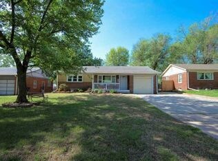 Primary Photo - 7803 E Watson Ln