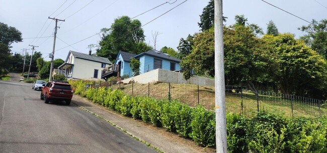 Foto del edificio - A Beautiful Home with Great Views!