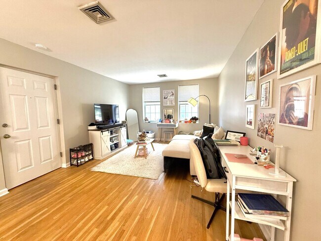 Foto del edificio - 312 10th St