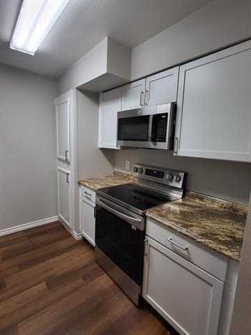 Foto del edificio - 9696 Walnut St