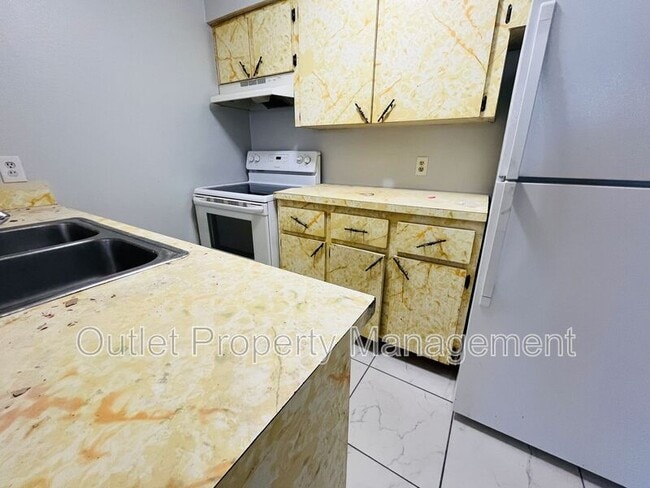 Foto del edificio - 325 N 5th St