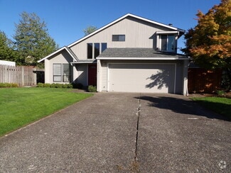 Building Photo - 21171 NW Wapinitia Ln