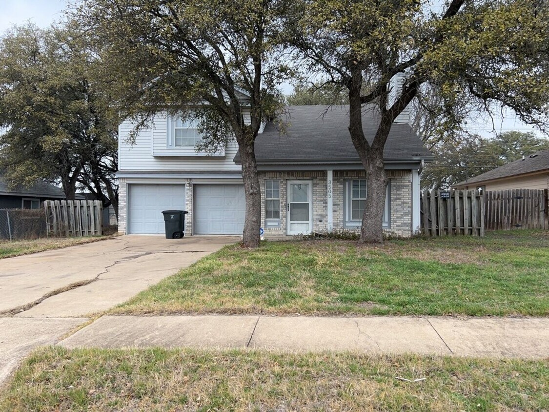 Primary Photo - 3505 Winchester Dr