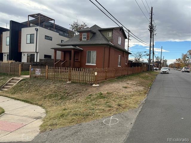 Building Photo - 4353 Kalamath St