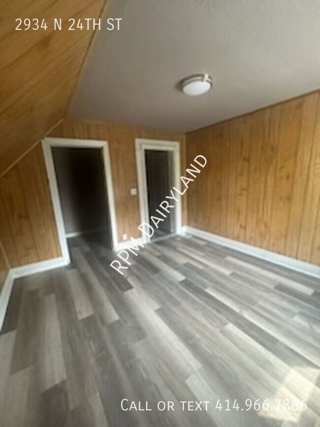 Foto del edificio - 2934 N 24th St