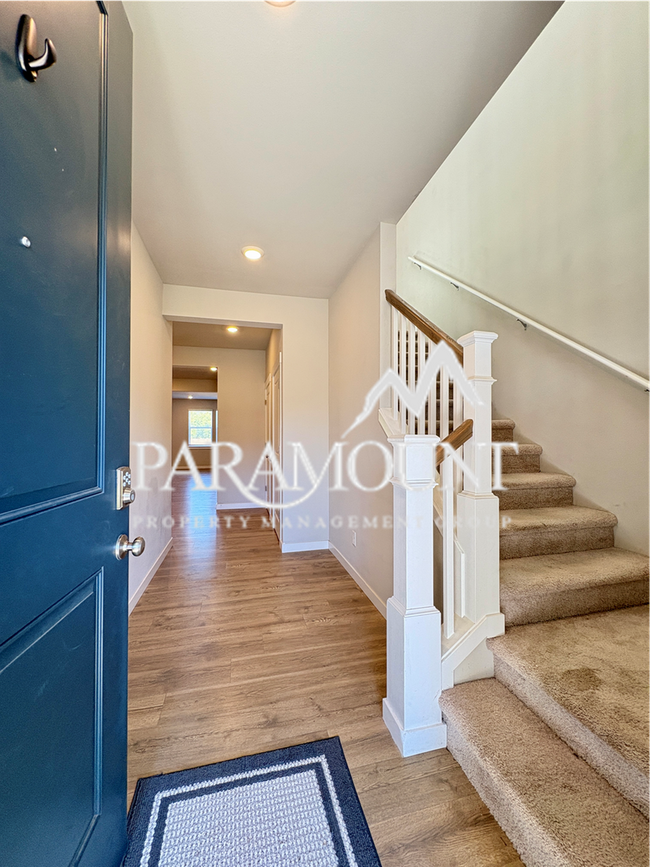 Foto del edificio - Charming 5 Bedroom Port Orchard Rental!
