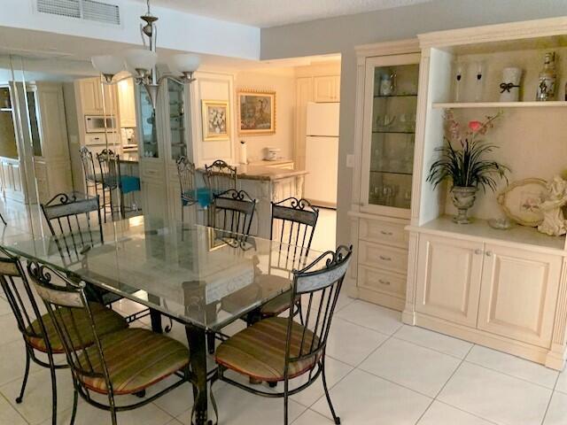 Foto del edificio - 3546 S Ocean Blvd