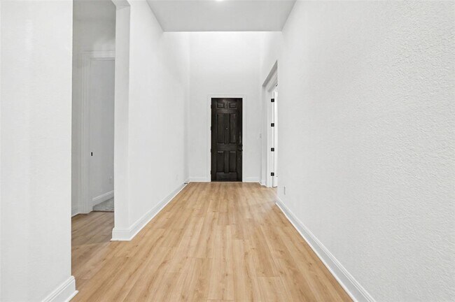 Foto del edificio - 104 Rocky River Rd