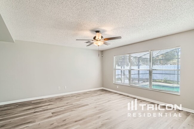 Building Photo - 1435 Blue Horizon Dr
