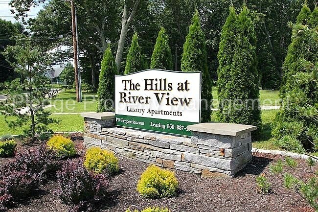 Building Photo - 307 River View Ln