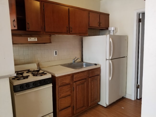 Photo - 1123 Spruce St Apartment