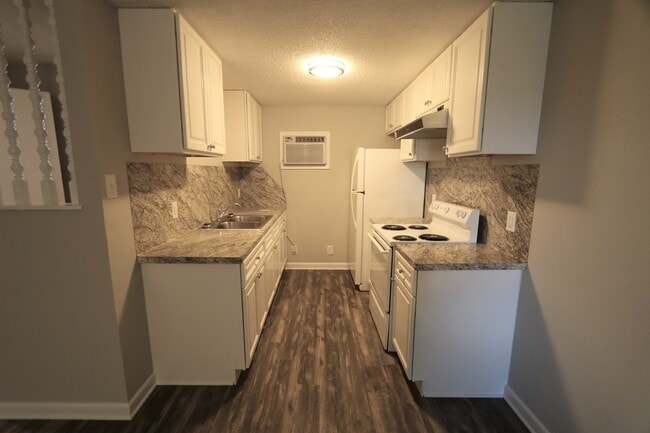 Foto del edificio - 3165 Walnut Ave
