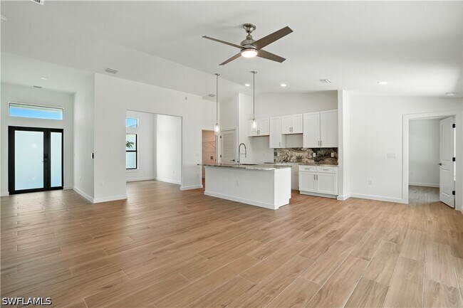 Foto del edificio - 2607 38th St SW
