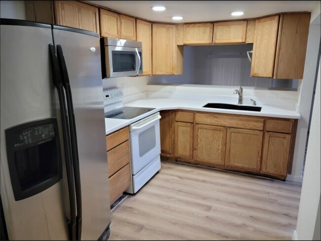 Foto del edificio - RENT TO OWN 3 BEDROOMS 2 BATHROOM $2295/MO...