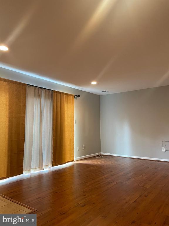 Foto principal - 8508 Forrester Blvd