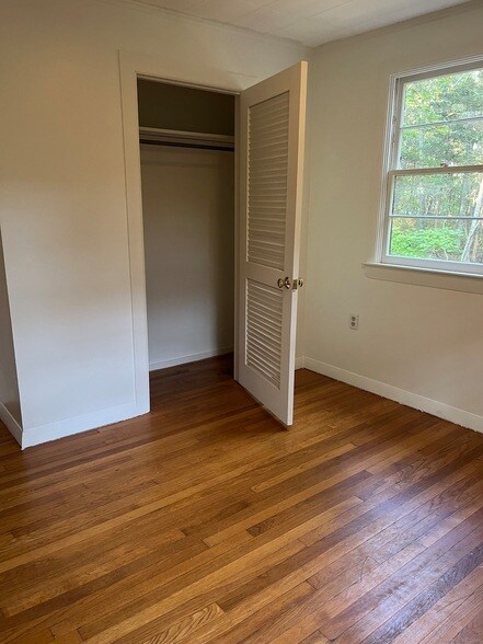 Foto del edificio - 103 Pequotsepos Rd