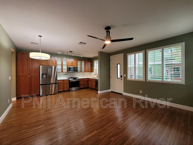 Building Photo - 828 Cadmium Ct