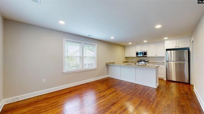 Foto del edificio - 3 bedroom 2 bath - SHANDON AREA!!!!!