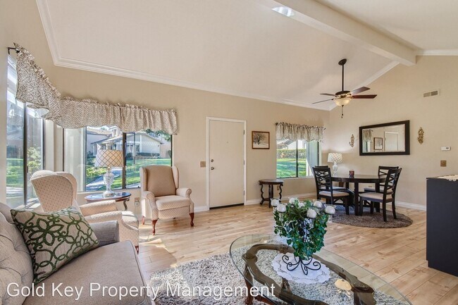 Building Photo - 2 br, 1 bath House - 5320 Oakleaf Point
