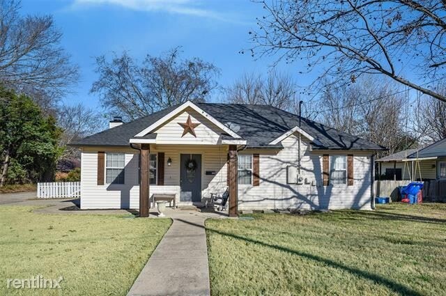 Building Photo - 3 br, 1 bath House - 501 Lillian Street