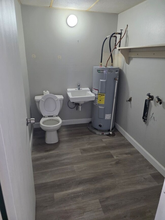 Building Photo - Nice 2BD/1BA