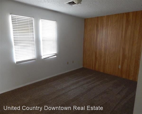 Building Photo - 3 br, 2 bath House - 2306 E. Olive St.