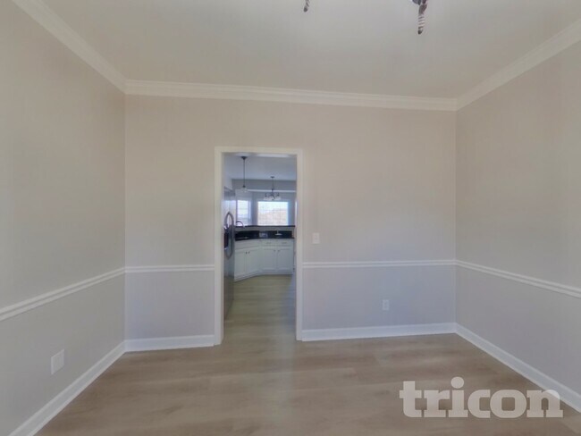 Building Photo - 3031 Farmville Cir