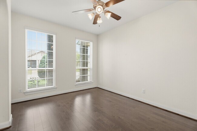 Foto del edificio - 2202 Lago Canyon Ct