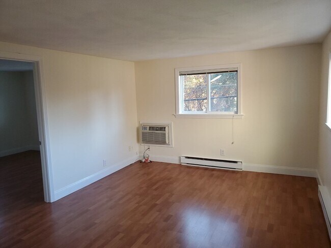 Foto del edificio - 11 Wampus Ave