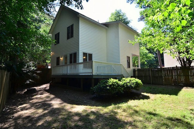 Foto del edificio - 109 Ashley Ct