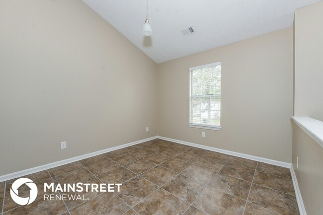 Building Photo - 219 Wagon Wheel Dr