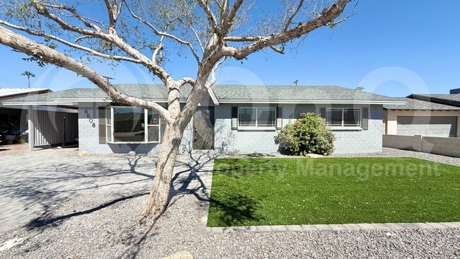 Photo - 8608 E Vernon Ave House