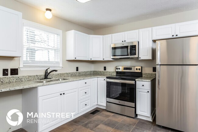 Foto del edificio - 3316 Forest Breeze Dr